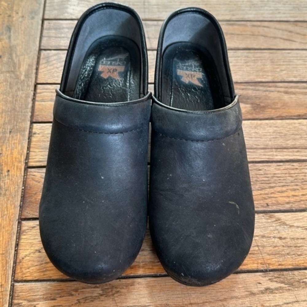 Dansko XP Professional Black Leather Clogs Nursing Comfort Shoes, size 38/8